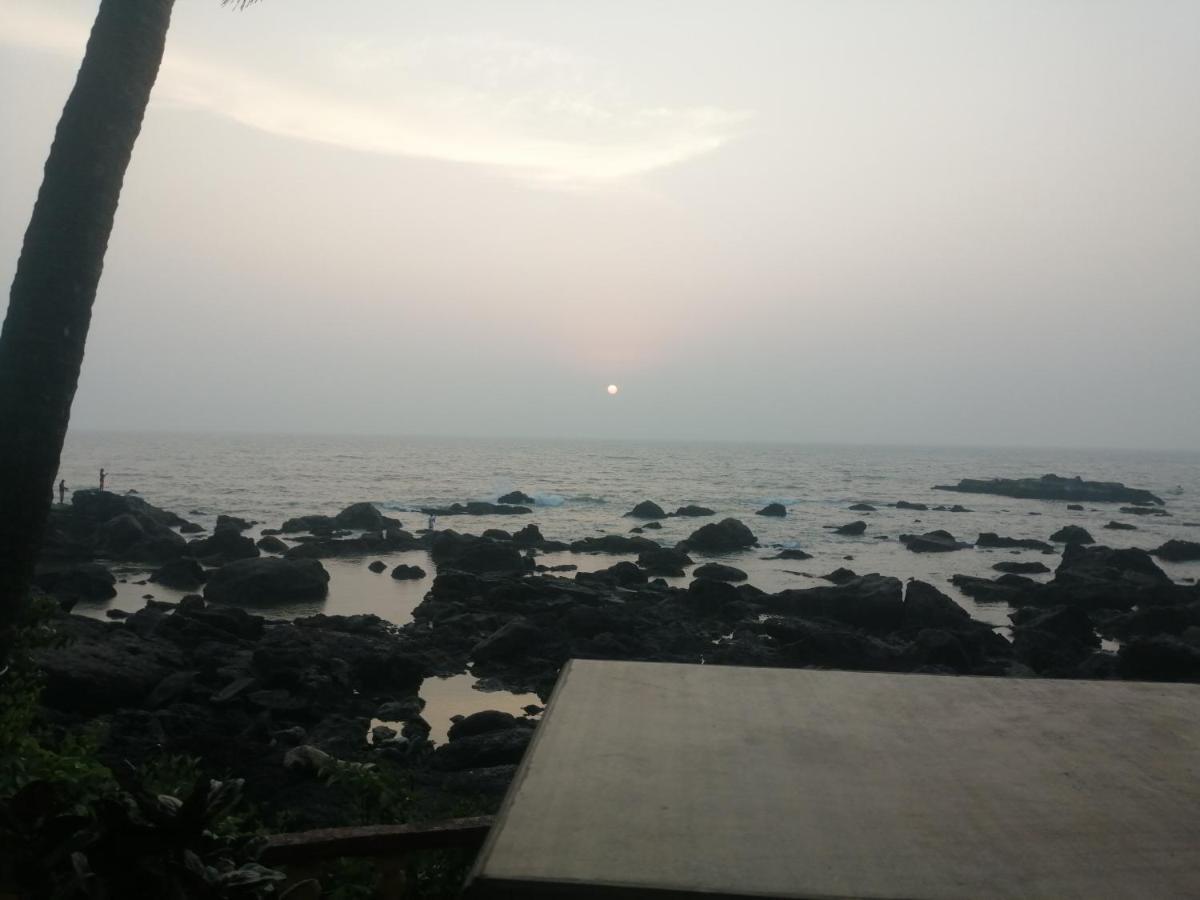 Shree Sai Cottage Sea View Arambol Buitenkant foto